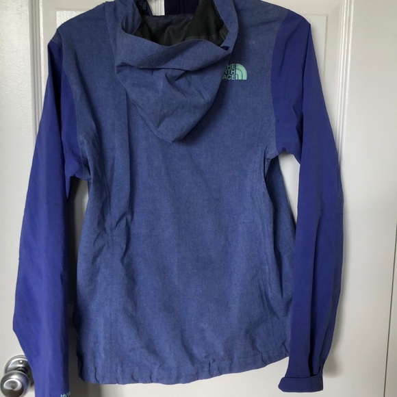 North face rain jacket - Picture 2 of 5